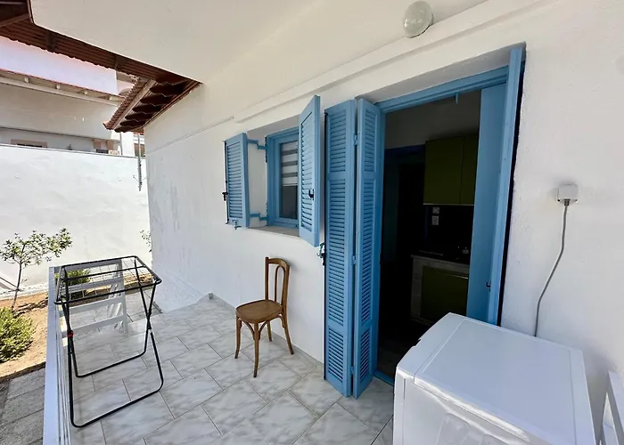 Assamaris Beachfront House Willa *